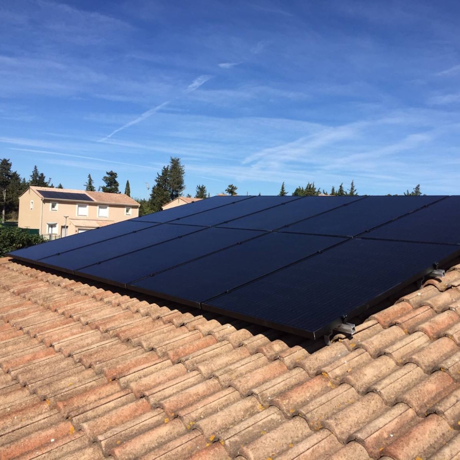 Installation de panneaux photovoltaïques en Charente-Maritime par ACE Energies, entreprise RGE Quali PV 2025 spécialisé en énergie photovoltaïque en Charente-Maritime